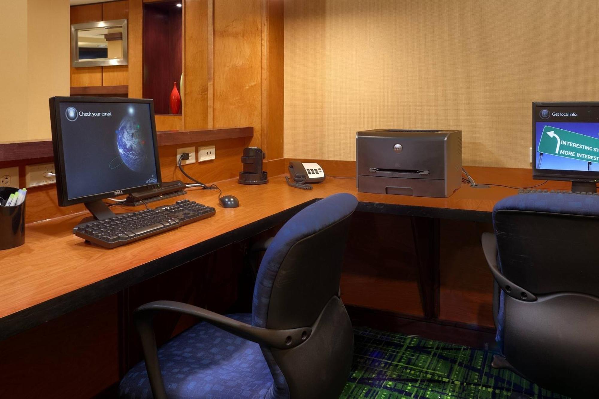 Fairfield Inn And Suites By Marriott Ларами Екстериор снимка